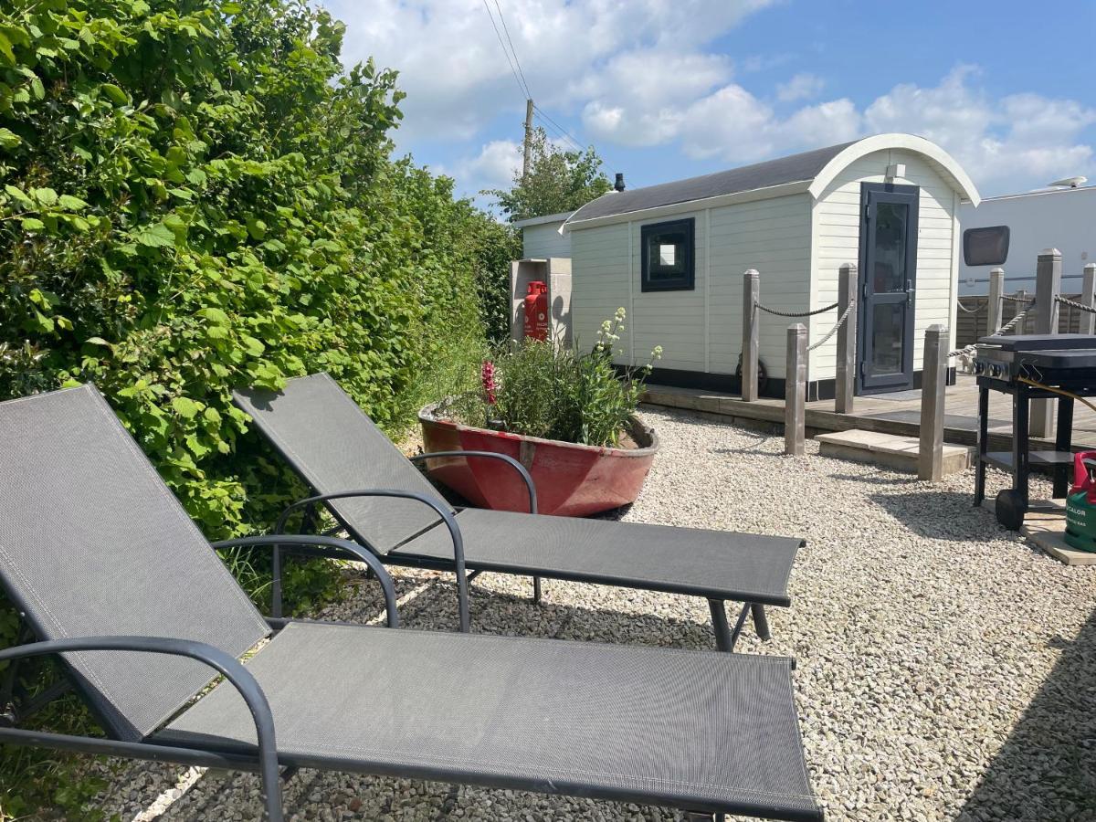 Estuary View - Cosy Shepherds Hut Kingsbridge  Luaran gambar